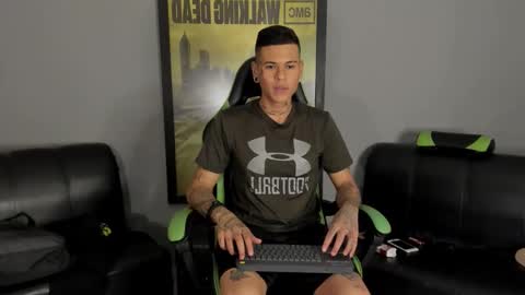 Jamesinked  online show from December 2024 05:03:01 AM