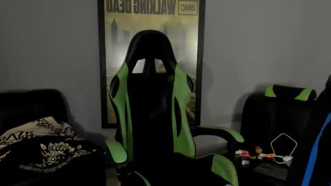 Jamesinked  online show from February 2025 02:38:01 AM