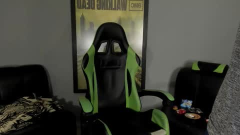 Jamesinked  online show from February 2025 03:44:01 AM