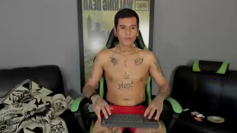 Jamesinked  online show from February 2025 08:25:01 PM