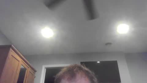 Snapshot of jamesjewels chatting on December 2024 03:34:01 AM jamesjewels online show from December 2024 03:34:01 AM