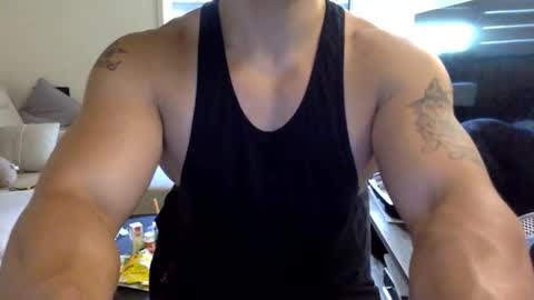 jamesmo820913 online show from October 2025 04:53:02 AM