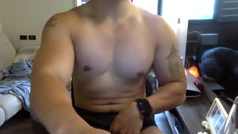 jamesmo820913 online show from October 2025 06:47:01 AM