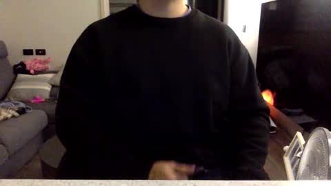 jamesmo820913 online show from January 2026 12:44:02 PM