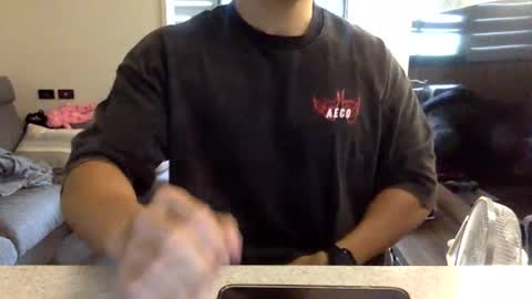 jamesmo820913 online show from January 2026 02:48:01 AM