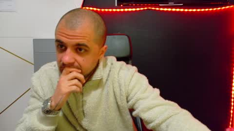 Snapshot of jamesmyersx chatting on April 2026 03:28:01 AM JamesMyers online show from April 2026 03:28:01 AM