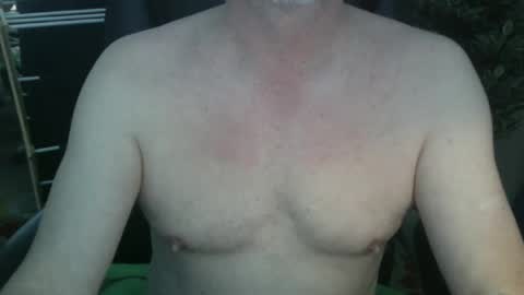 Snapshot of jamesray722 chatting on February 2025 10:00:01 PM jamesray722 online show from February 2025 10:00:01 PM