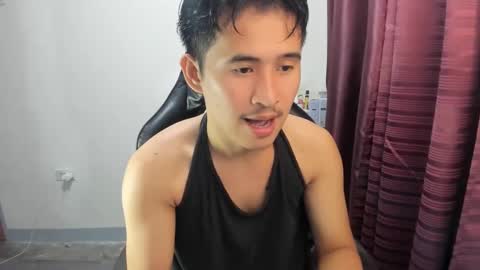 Snapshot of jamesthebigcockxxx chatting on January 2025 10:39:02 AM jamesthebigcockxxx online show from January 2025 10:39:02 AM