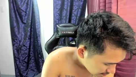 Snapshot of jamesthebigcockxxx chatting on March 2025 08:22:01 AM jamesthebigcockxxx online show from March 2025 08:22:01 AM
