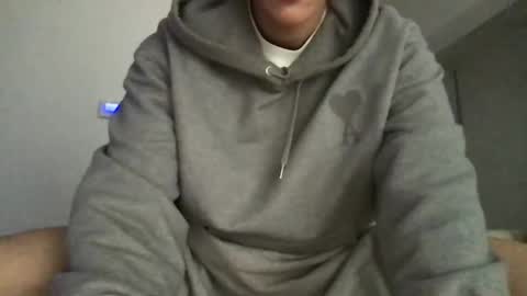Snapshot of jami4u chatting on December 2025 02:13:01 PM JAMI4U online show from December 2025 02:13:01 PM