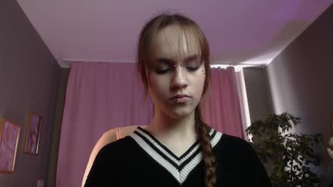 Snapshot of jamie_chung chatting on March 2026 04:07:02 AM jamie_chung online show from March 2026 04:07:02 AM