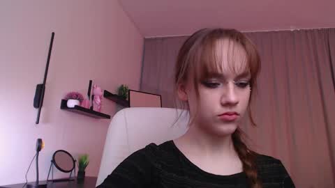 Snapshot of jamie_chung chatting on April 2026 03:04:01 AM jamie_chung online show from April 2026 03:04:01 AM