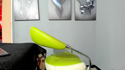 jamiee f online show from January 2025 02:49:02 PM