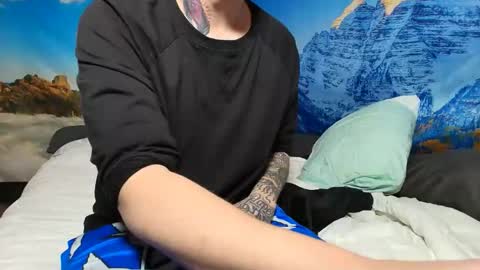 Snapshot of jamiejordan93 chatting on December 2025 08:45:02 AM OF - Jamiejordans online show from December 2025 08:45:02 AM