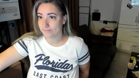 jamielanecb online show from November 2025 08:19:02 PM