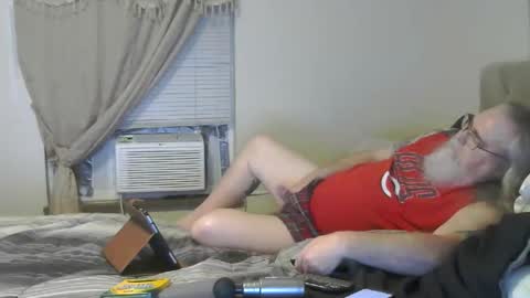 Snapshot of jamielove1975 chatting on April 2026 02:12:02 AM jamielove1975 online show from April 2026 02:12:02 AM