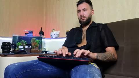 Robbie online show from October 2025 07:59:02 AM