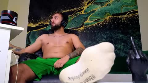 Snapshot of jamienoxus chatting on March 2026 07:58:02 PM Robbie online show from March 2026 07:58:02 PM