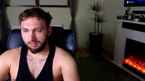 Snapshot of jamienoxus chatting on April 2026 07:04:01 AM Robbie online show from April 2026 07:04:01 AM