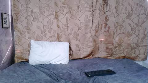 Jamithindependent model online show from March 2026 01:27:02 PM