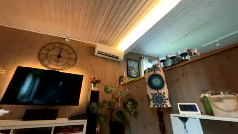 Jans online show from July 2026 10:03:01 AM