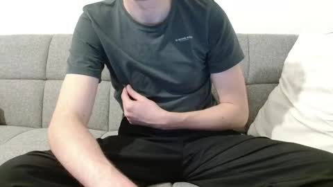 Snapshot of jan_the_man94 chatting on November 2025 06:17:01 PM Jan online show from November 2025 06:17:01 PM