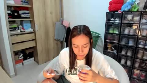 Snapshot of jane_ady chatting on December 2024 01:48:02 AM jane_ady online show from December 2024 01:48:02 AM