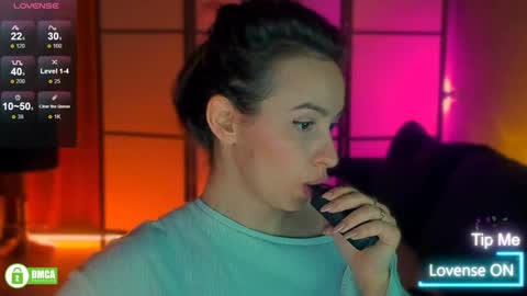 Snapshot of jane_bloempje chatting on December 2024 10:55:02 PM Jane and sheron online show from December 2024 10:55:02 PM