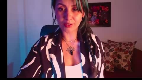  Lany online show from September 2025 05:34:01 AM