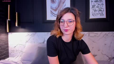 Snapshot of jane_pearl chatting on January 2025 06:33:01 AM Jane online show from January 2025 06:33:01 AM