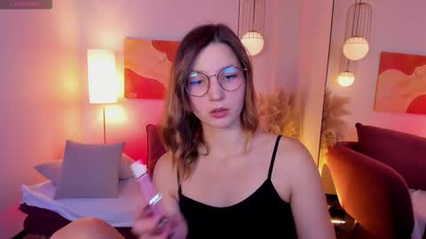 Snapshot of jane_pearl chatting on November 2025 06:37:02 AM Jane online show from November 2025 06:37:02 AM