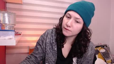 Snapshot of jane_r chatting on October 2025 12:38:02 AM Jane online show from October 2025 12:38:02 AM