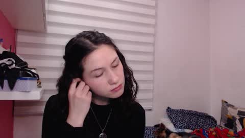 Snapshot of jane_r chatting on December 2025 04:39:02 AM Jane online show from December 2025 04:39:02 AM