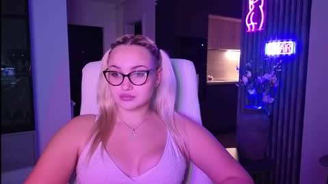 Snapshot of janemiss chatting on October 2025 10:25:02 PM Jane online show from October 2025 10:25:02 PM