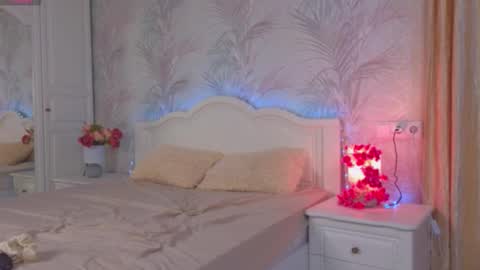 janepuff online show from November 2025 07:19:02 AM