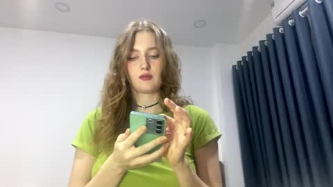 Janie online show from April 2026 06:23:02 PM