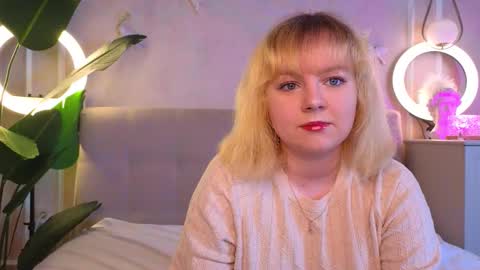 Snapshot of janestokes chatting on November 2025 10:04:02 AM Diane online show from November 2025 10:04:02 AM