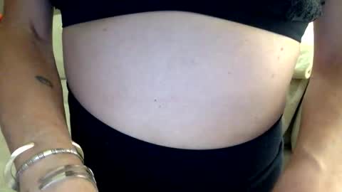 Snapshot of janicepepper chatting on May 2026 10:22:02 PM janicepepper online show from May 2026 10:22:02 PM
