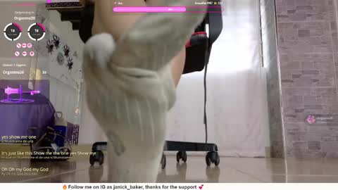 Snapshot of janick_baker chatting on April 2026 09:39:33 PM janick_baker online show from April 2026 09:39:33 PM