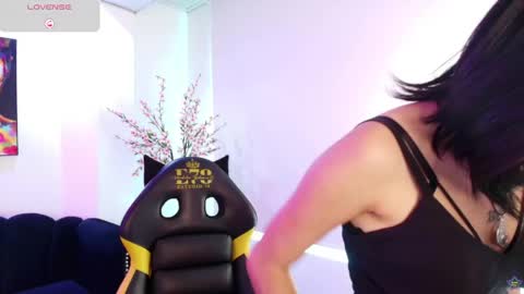 Snapshot of janne_foox chatting on June 2026 07:42:01 PM online show from June 2026 07:42:01 PM