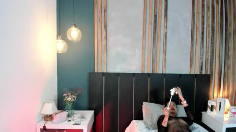 Janne for u online show from December 2025 08:38:01 PM