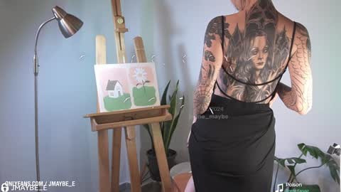   jmaybe e online show from December 2024 03:01:01 PM