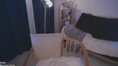 Snapshot of janne_maybe chatting on March 2026 01:49:02 PM jmaybe e online show from March 2026 01:49:02 PM