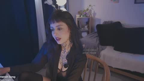 Snapshot of janne_maybe chatting on March 2026 03:45:01 PM jmaybe e online show from March 2026 03:45:01 PM
