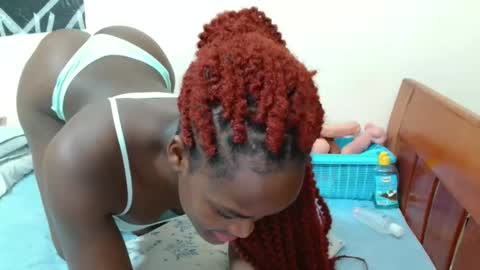 Jannie online show from April 2026 07:03:02 PM