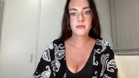 janorisse online show from March 2026 09:58:01 PM