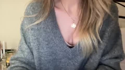 Snapshot of januarydaze chatting on December 2024 05:48:01 AM the small pp whisperer ball puncher online show from December 2024 05:48:01 AM