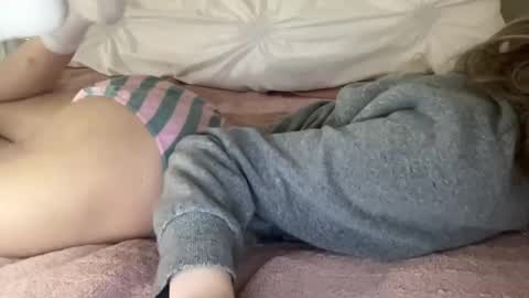 Snapshot of januarydaze chatting on December 2024 05:59:02 AM the small pp whisperer ball puncher online show from December 2024 05:59:02 AM