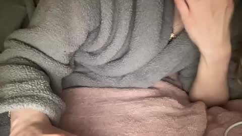 Snapshot of januarydaze chatting on January 2025 10:44:02 PM the small pp whisperer ball puncher online show from January 2025 10:44:02 PM