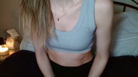 Snapshot of januarydaze chatting on March 2025 04:15:02 AM the small pp whisperer ball puncher online show from March 2025 04:15:02 AM